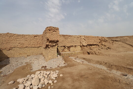 Antiquities of lagash in Iraq and Ancient ruins with cloudy sky 4000 years ago . old wall
