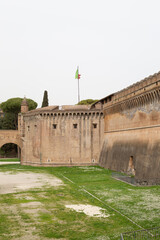 the wall castel san angelo