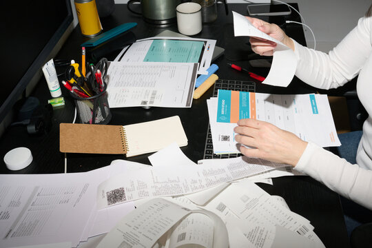Holding business receipts