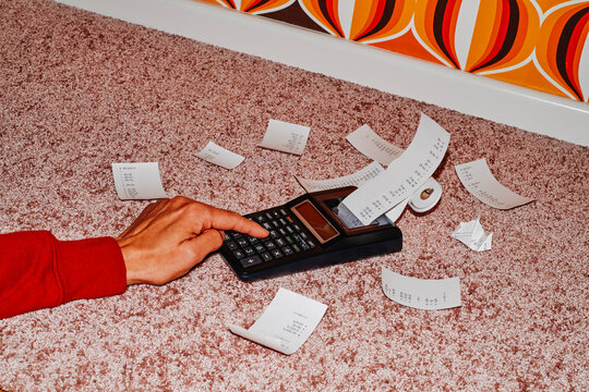 making calculations in an electronic calculator