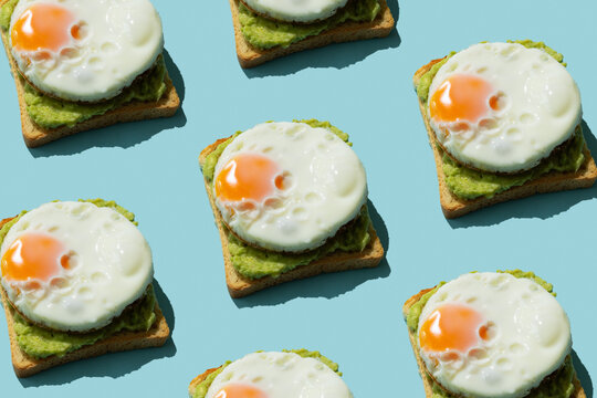 Avocado egg toast pattern.