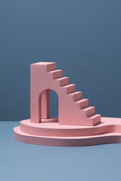 Cylinder podium with stairs and arch
