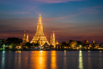 Fototapeta premium Wat Arun Ratchawararam in Thailand
