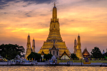 Obraz premium Wat Arun Ratchawararam in Thailand