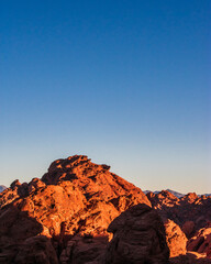 Naklejka premium sunset in the mountains