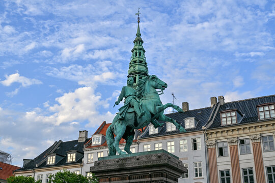 Bishop Absalon Monumen - Copenhagen, Denmark