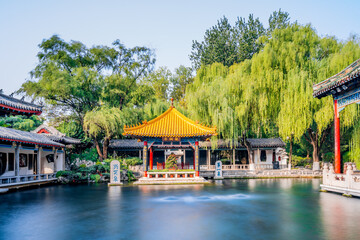 Fototapeta na wymiar Scenery of Baotu Spring Guanlan Pavilion in Jinan, Shandong, China