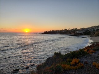 Obraz premium Sunset view at Laguna beach Heisler Park California Beach Orange county