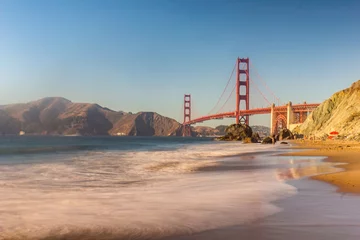 Photo sur Plexiglas Plage de Baker, San Francisco Golden Gate Bridge on a sunny day in San Francisco