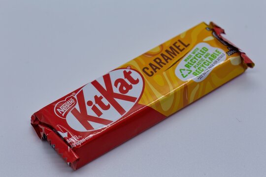 caramel flavored kitkat bar