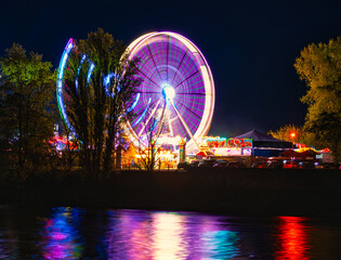Riesenrad Volksfest Elbe Magdeburg Nachtaufnahme
