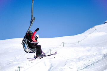Fototapeta na wymiar Skier on the ski resort