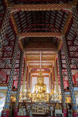 Obraz premium Buddhist temple, Asian culture, Chingmai, Thailand, architecture of Asia