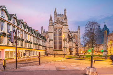 Historic Bath Abbey  in old town center - 790356965