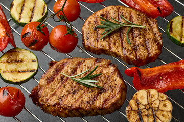 grilled steaks and vegetables - 790382175