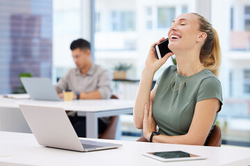 Obraz premium Woman, laugh and phone call in office with laptop, smartphone and communication for business people. Web, and internet search on tablet for funny information, company and online talk on technology