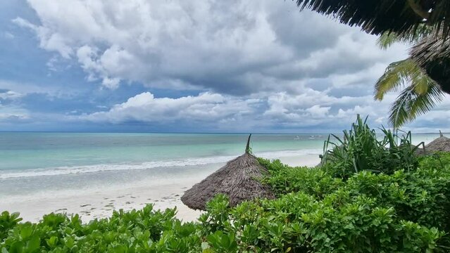 Strand bei Matemwe auf Sansibar in Tansania