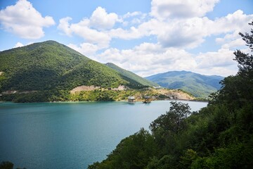 The Zhinvali reservoir in Georgia. Water source for Tbilisi - 790589948