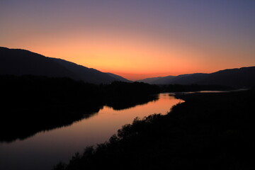 四国三郎の吉野川の夕景
