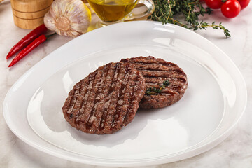 Grilled beef cutlet for burger