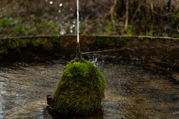 The spring water pushes up the fountain