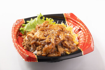 鶏三色丼　弁当