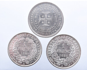 Set of three Portuguese silver coins from King Carlos I. worth 200 reis