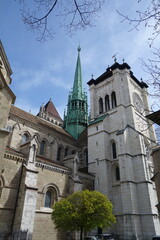 Fototapeta na wymiar La ville de Genève en suisse ,Cathédrale Saint-Pierre Genève