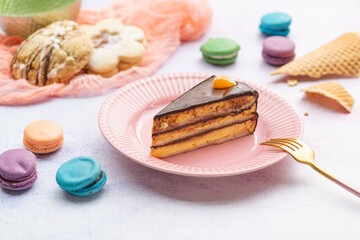 cream with chocolate and nuts