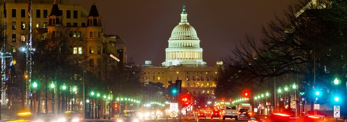 Capitol Hill Night Lights: 4K Photo of Washington DC Traffic
