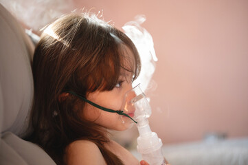 Breathing child inhale therapy