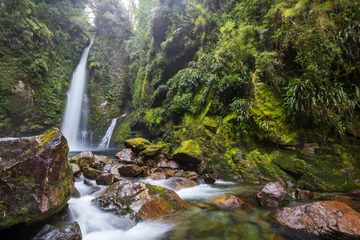 Foto auf Acrylglas Waterfall in Chile © Galyna Andrushko