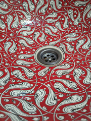 Close up of sink with pattern - 790995592