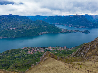 Landscape of Lake Como from mount Palagia - 791077320
