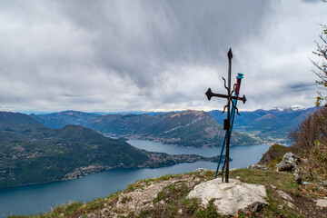 Landscape of Lake Como from mount Palagia - 791077572