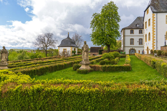 Klostergarten der Benediktinerabtei Tholey, Saarland 
