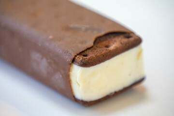 Gourmet popsicles with chocolate coating