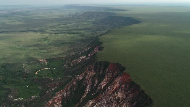 Aerial view of Serra do Espirito Santo - Japal&atilde;o Region - Mateiros, Tocantins, Brazil