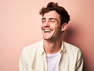 Obraz premium A man with a big smile on his face