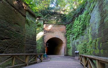 レンガのトンネル 猿島