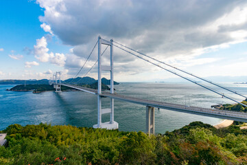 来島海峡大橋を望む