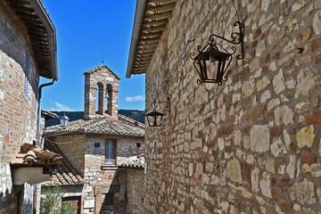 Corciano, vicoli, strade, case del vecchio borgo - Perugia, Umbria	
