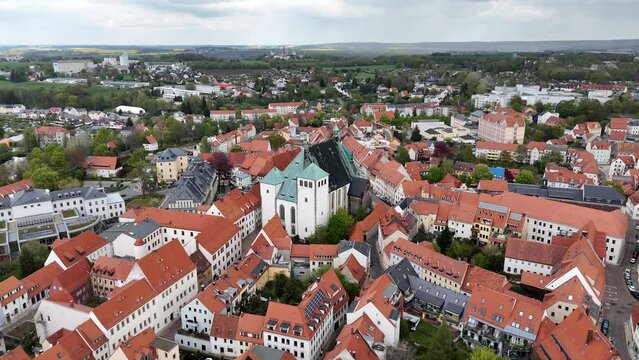 Freiberg Sachsen Deutschland Luftaufnahme Panorama Kameraschwenk
