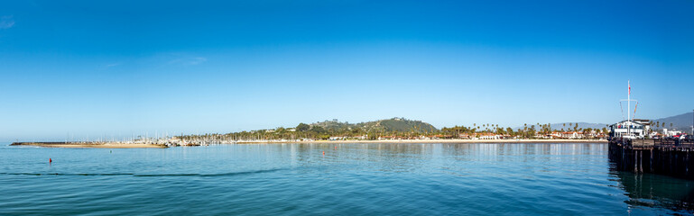 beach promenade with palm trees and sandy beach of Santa Barbara - obrazy, fototapety, plakaty