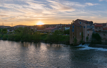 Coucher de soleil sur le Tarn, Millau, Aveyron, France
