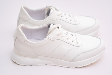  Sports shoes: white sneakers for men and women