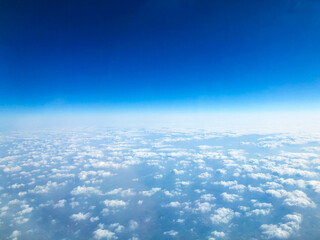 Flight-Sea of clouds seen from the plane