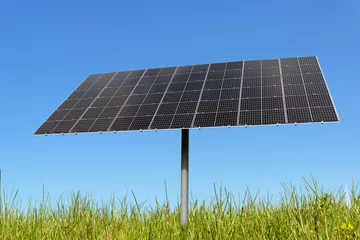 Foto op Plexiglas Photovoltaikanlage, Solarpanel in der Natur © hkama