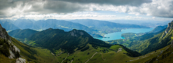 Panoramic view of the Alps in the Auvergne-Rhône-Alpe region.