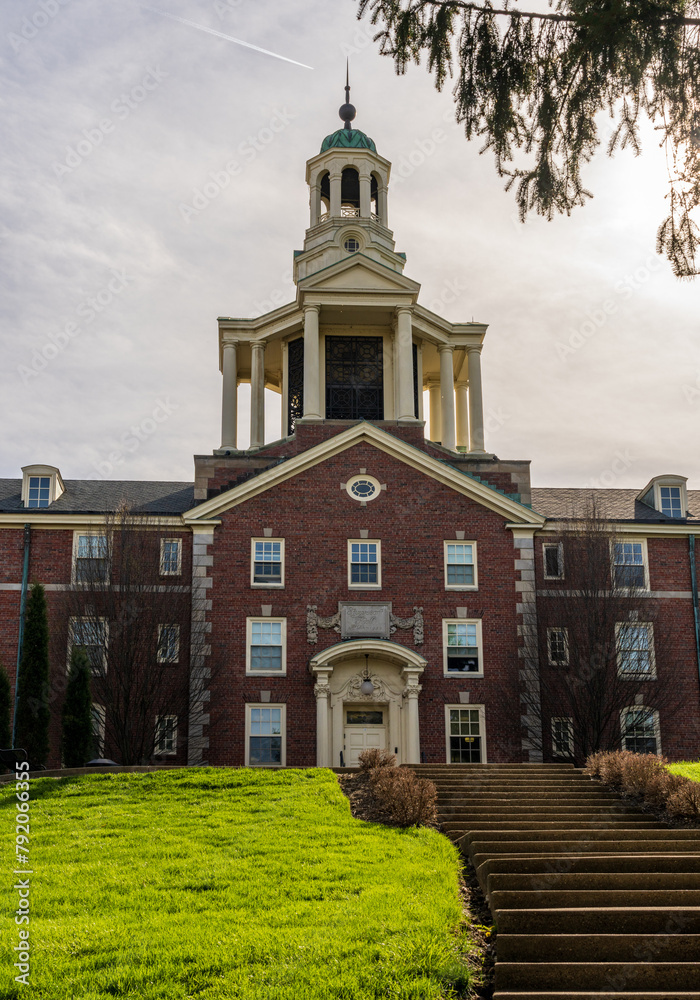 Wall mural Historic Stuyvesant Hall used as a residential building at Ohio Wesleyan University in Delaware, OH